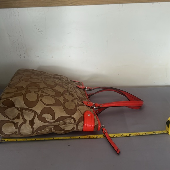 Coach Dsy OTL sig em Orange tote - Picture 14 of 14